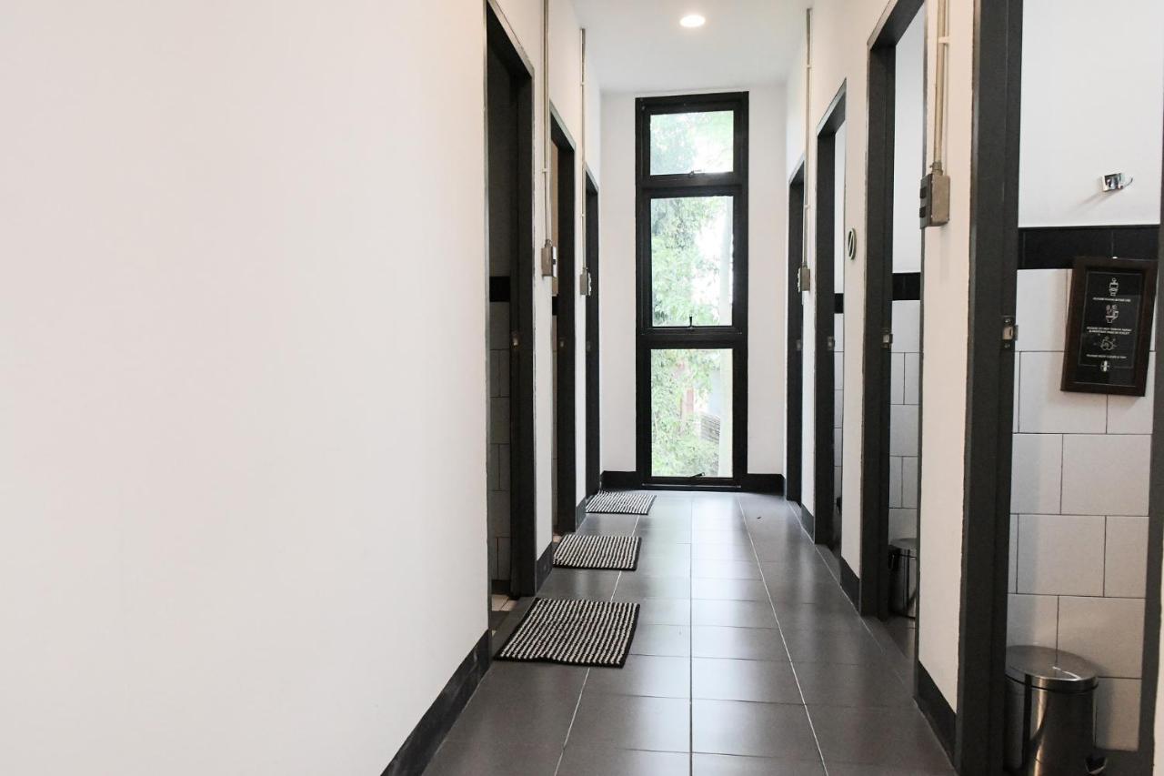 Oxotel Hotel Chiang Mai Esterno foto